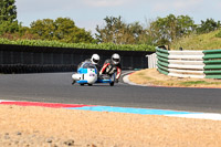 Vintage-motorcycle-club;eventdigitalimages;mallory-park;mallory-park-trackday-photographs;no-limits-trackdays;peter-wileman-photography;trackday-digital-images;trackday-photos;vmcc-festival-1000-bikes-photographs