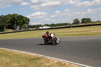 Vintage-motorcycle-club;eventdigitalimages;mallory-park;mallory-park-trackday-photographs;no-limits-trackdays;peter-wileman-photography;trackday-digital-images;trackday-photos;vmcc-festival-1000-bikes-photographs