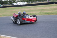 Vintage-motorcycle-club;eventdigitalimages;mallory-park;mallory-park-trackday-photographs;no-limits-trackdays;peter-wileman-photography;trackday-digital-images;trackday-photos;vmcc-festival-1000-bikes-photographs