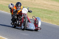 Vintage-motorcycle-club;eventdigitalimages;mallory-park;mallory-park-trackday-photographs;no-limits-trackdays;peter-wileman-photography;trackday-digital-images;trackday-photos;vmcc-festival-1000-bikes-photographs