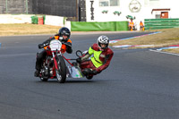 Vintage-motorcycle-club;eventdigitalimages;mallory-park;mallory-park-trackday-photographs;no-limits-trackdays;peter-wileman-photography;trackday-digital-images;trackday-photos;vmcc-festival-1000-bikes-photographs