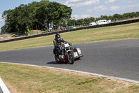 Vintage-motorcycle-club;eventdigitalimages;mallory-park;mallory-park-trackday-photographs;no-limits-trackdays;peter-wileman-photography;trackday-digital-images;trackday-photos;vmcc-festival-1000-bikes-photographs