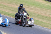 Vintage-motorcycle-club;eventdigitalimages;mallory-park;mallory-park-trackday-photographs;no-limits-trackdays;peter-wileman-photography;trackday-digital-images;trackday-photos;vmcc-festival-1000-bikes-photographs