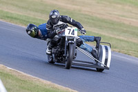 Vintage-motorcycle-club;eventdigitalimages;mallory-park;mallory-park-trackday-photographs;no-limits-trackdays;peter-wileman-photography;trackday-digital-images;trackday-photos;vmcc-festival-1000-bikes-photographs
