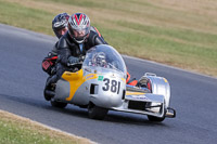 Vintage-motorcycle-club;eventdigitalimages;mallory-park;mallory-park-trackday-photographs;no-limits-trackdays;peter-wileman-photography;trackday-digital-images;trackday-photos;vmcc-festival-1000-bikes-photographs