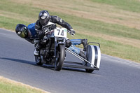 Vintage-motorcycle-club;eventdigitalimages;mallory-park;mallory-park-trackday-photographs;no-limits-trackdays;peter-wileman-photography;trackday-digital-images;trackday-photos;vmcc-festival-1000-bikes-photographs