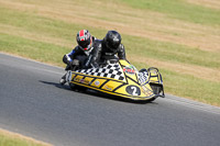 Vintage-motorcycle-club;eventdigitalimages;mallory-park;mallory-park-trackday-photographs;no-limits-trackdays;peter-wileman-photography;trackday-digital-images;trackday-photos;vmcc-festival-1000-bikes-photographs