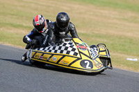 Vintage-motorcycle-club;eventdigitalimages;mallory-park;mallory-park-trackday-photographs;no-limits-trackdays;peter-wileman-photography;trackday-digital-images;trackday-photos;vmcc-festival-1000-bikes-photographs