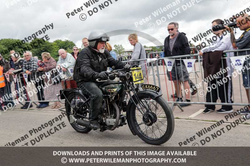 Vintage motorcycle club;eventdigitalimages;no limits trackdays;peter wileman photography;vintage motocycles;vmcc banbury run photographs