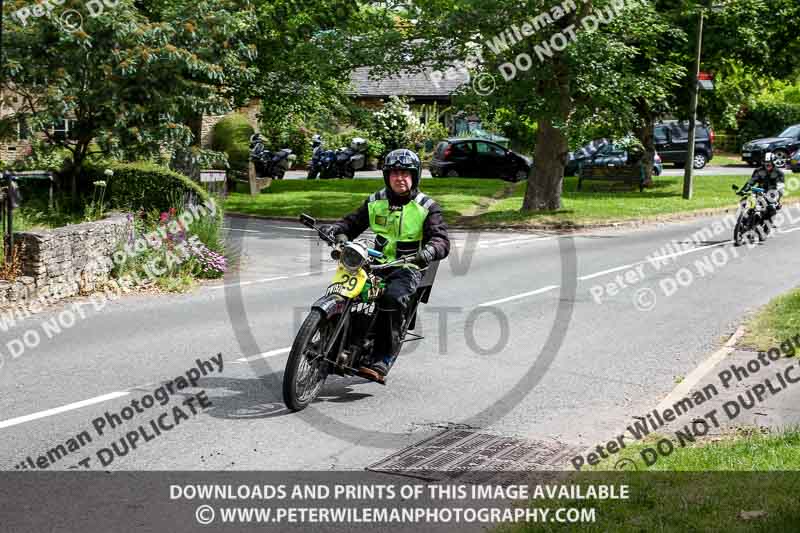 Vintage motorcycle club;eventdigitalimages;no limits trackdays;peter wileman photography;vintage motocycles;vmcc banbury run photographs