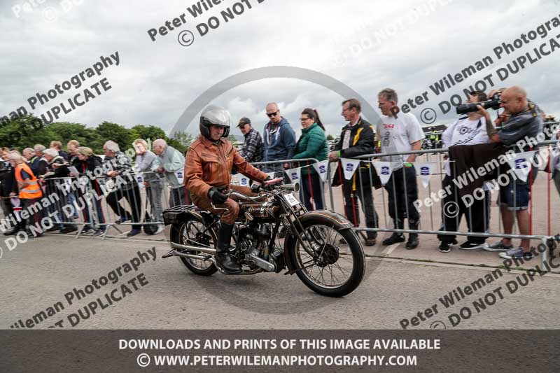 Vintage motorcycle club;eventdigitalimages;no limits trackdays;peter wileman photography;vintage motocycles;vmcc banbury run photographs