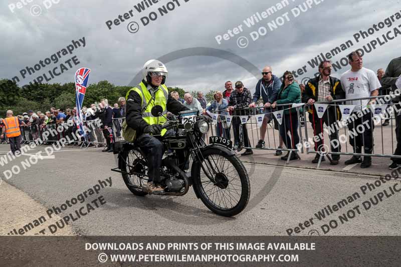 Vintage motorcycle club;eventdigitalimages;no limits trackdays;peter wileman photography;vintage motocycles;vmcc banbury run photographs