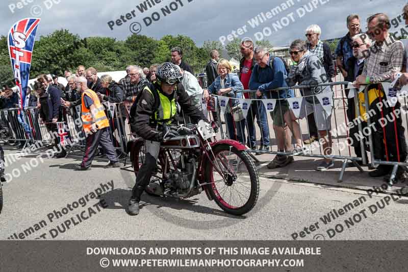 Vintage motorcycle club;eventdigitalimages;no limits trackdays;peter wileman photography;vintage motocycles;vmcc banbury run photographs