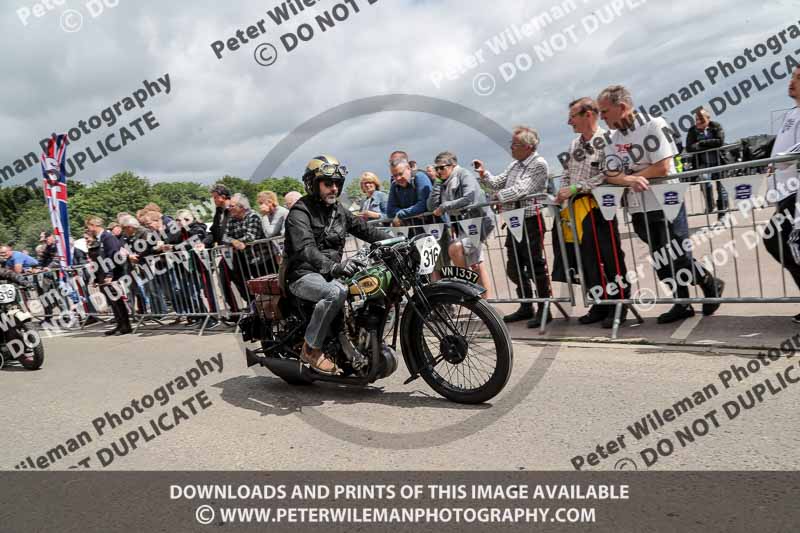 Vintage motorcycle club;eventdigitalimages;no limits trackdays;peter wileman photography;vintage motocycles;vmcc banbury run photographs