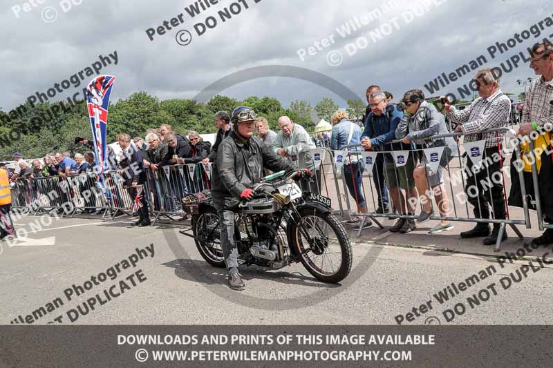Vintage motorcycle club;eventdigitalimages;no limits trackdays;peter wileman photography;vintage motocycles;vmcc banbury run photographs
