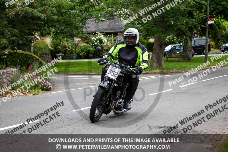 Vintage motorcycle club;eventdigitalimages;no limits trackdays;peter wileman photography;vintage motocycles;vmcc banbury run photographs