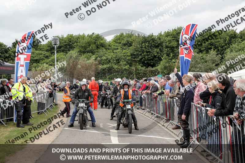 Vintage motorcycle club;eventdigitalimages;no limits trackdays;peter wileman photography;vintage motocycles;vmcc banbury run photographs