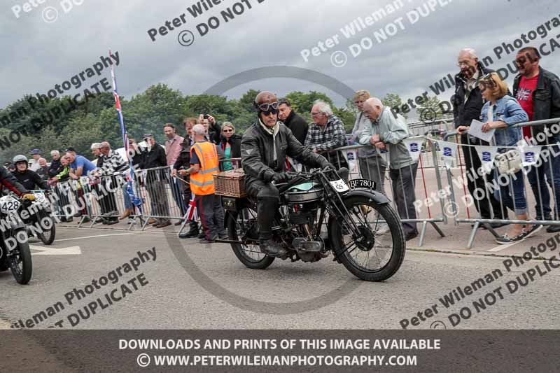 Vintage motorcycle club;eventdigitalimages;no limits trackdays;peter wileman photography;vintage motocycles;vmcc banbury run photographs