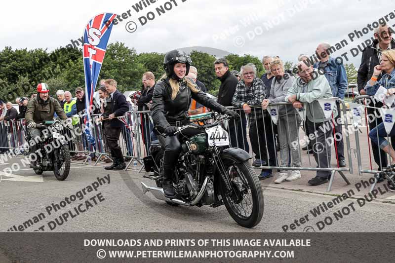 Vintage motorcycle club;eventdigitalimages;no limits trackdays;peter wileman photography;vintage motocycles;vmcc banbury run photographs