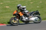 NOVICE RED/ORANGE BIKES