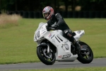 NOVICE WHITE/SILVER BIKES