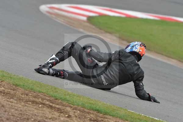 anglesey;brands hatch;cadwell park;croft;digital images;donington park;enduro;enduro digital images;event;event digital images;eventdigitalimages;mallory park;no limits;oulton park;peter wileman photography;racing;racing digital images;silverstone;snetterton;trackday;trackday digital images;trackday photos;vintage;vmcc banbury run;welsh 2 day enduro