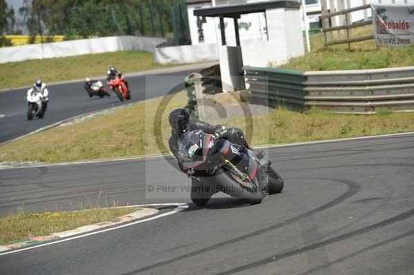 anglesey;brands hatch;cadwell park;croft;digital images;donington park;enduro;enduro digital images;event;event digital images;eventdigitalimages;mallory park;no limits;oulton park;peter wileman photography;racing;racing digital images;silverstone;snetterton;trackday;trackday digital images;trackday photos;vintage;vmcc banbury run;welsh 2 day enduro