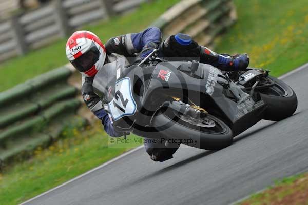 Mallory park Leicestershire;Mallory park photographs;Motorcycle action photographs;event digital images;eventdigitalimages;mallory park;no limits trackday;peter wileman photography;trackday;trackday digital images;trackday photos