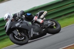 Mallory-park-Leicestershire;Mallory-park-photographs;Motorcycle-action-photographs;event-digital-images;eventdigitalimages;mallory-park;no-limits-trackday;peter-wileman-photography;trackday;trackday-digital-images;trackday-photos