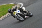 Mallory-park-Leicestershire;Mallory-park-photographs;Motorcycle-action-photographs;event-digital-images;eventdigitalimages;mallory-park;no-limits-trackday;peter-wileman-photography;trackday;trackday-digital-images;trackday-photos
