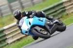 Mallory-park-Leicestershire;Mallory-park-photographs;Motorcycle-action-photographs;event-digital-images;eventdigitalimages;mallory-park;no-limits-trackday;peter-wileman-photography;trackday;trackday-digital-images;trackday-photos