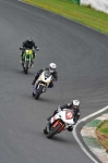 Mallory-park-Leicestershire;Mallory-park-photographs;Motorcycle-action-photographs;event-digital-images;eventdigitalimages;mallory-park;no-limits-trackday;peter-wileman-photography;trackday;trackday-digital-images;trackday-photos