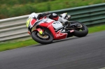 Mallory-park-Leicestershire;Mallory-park-photographs;Motorcycle-action-photographs;event-digital-images;eventdigitalimages;mallory-park;no-limits-trackday;peter-wileman-photography;trackday;trackday-digital-images;trackday-photos