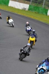 Mallory-park-Leicestershire;Mallory-park-photographs;Motorcycle-action-photographs;event-digital-images;eventdigitalimages;mallory-park;no-limits-trackday;peter-wileman-photography;trackday;trackday-digital-images;trackday-photos