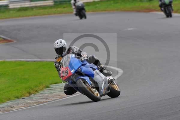 Mallory park Leicestershire;Mallory park photographs;Motorcycle action photographs;event digital images;eventdigitalimages;mallory park;no limits trackday;peter wileman photography;trackday;trackday digital images;trackday photos