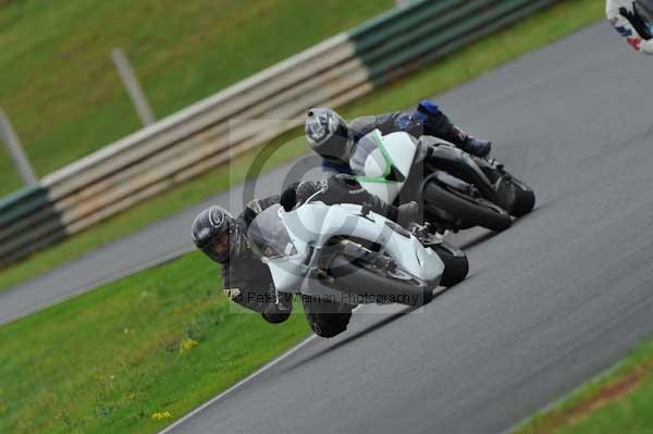 Mallory park Leicestershire;Mallory park photographs;Motorcycle action photographs;event digital images;eventdigitalimages;mallory park;no limits trackday;peter wileman photography;trackday;trackday digital images;trackday photos