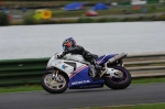 Mallory-park-Leicestershire;Mallory-park-photographs;Motorcycle-action-photographs;event-digital-images;eventdigitalimages;mallory-park;no-limits-trackday;peter-wileman-photography;trackday;trackday-digital-images;trackday-photos