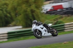 Mallory-park-Leicestershire;Mallory-park-photographs;Motorcycle-action-photographs;event-digital-images;eventdigitalimages;mallory-park;no-limits-trackday;peter-wileman-photography;trackday;trackday-digital-images;trackday-photos