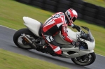 Mallory-park-Leicestershire;Mallory-park-photographs;Motorcycle-action-photographs;event-digital-images;eventdigitalimages;mallory-park;no-limits-trackday;peter-wileman-photography;trackday;trackday-digital-images;trackday-photos