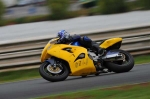 Mallory-park-Leicestershire;Mallory-park-photographs;Motorcycle-action-photographs;event-digital-images;eventdigitalimages;mallory-park;no-limits-trackday;peter-wileman-photography;trackday;trackday-digital-images;trackday-photos