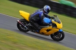 Mallory-park-Leicestershire;Mallory-park-photographs;Motorcycle-action-photographs;event-digital-images;eventdigitalimages;mallory-park;no-limits-trackday;peter-wileman-photography;trackday;trackday-digital-images;trackday-photos