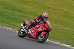 Mallory-park-Leicestershire;Mallory-park-photographs;Motorcycle-action-photographs;event-digital-images;eventdigitalimages;mallory-park;no-limits-trackday;peter-wileman-photography;trackday;trackday-digital-images;trackday-photos