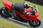 Mallory-park-Leicestershire;Mallory-park-photographs;Motorcycle-action-photographs;event-digital-images;eventdigitalimages;mallory-park;no-limits-trackday;peter-wileman-photography;trackday;trackday-digital-images;trackday-photos
