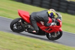 Mallory-park-Leicestershire;Mallory-park-photographs;Motorcycle-action-photographs;event-digital-images;eventdigitalimages;mallory-park;no-limits-trackday;peter-wileman-photography;trackday;trackday-digital-images;trackday-photos