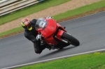 Mallory-park-Leicestershire;Mallory-park-photographs;Motorcycle-action-photographs;event-digital-images;eventdigitalimages;mallory-park;no-limits-trackday;peter-wileman-photography;trackday;trackday-digital-images;trackday-photos