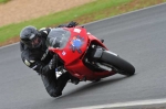 Mallory-park-Leicestershire;Mallory-park-photographs;Motorcycle-action-photographs;event-digital-images;eventdigitalimages;mallory-park;no-limits-trackday;peter-wileman-photography;trackday;trackday-digital-images;trackday-photos