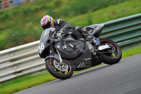 Mallory park Leicestershire;Mallory park photographs;Motorcycle action photographs;event digital images;eventdigitalimages;mallory park;no limits trackday;peter wileman photography;trackday;trackday digital images;trackday photos