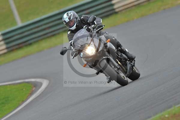 Mallory park Leicestershire;Mallory park photographs;Motorcycle action photographs;event digital images;eventdigitalimages;mallory park;no limits trackday;peter wileman photography;trackday;trackday digital images;trackday photos