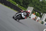 Mallory-park-Leicestershire;Mallory-park-photographs;Motorcycle-action-photographs;event-digital-images;eventdigitalimages;mallory-park;no-limits-trackday;peter-wileman-photography;trackday;trackday-digital-images;trackday-photos