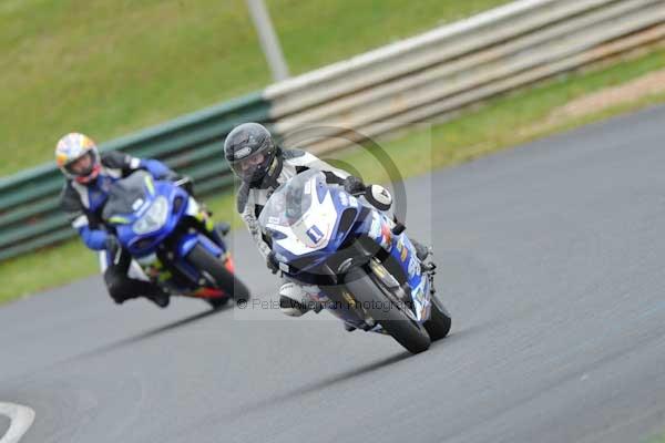 Mallory park Leicestershire;Mallory park photographs;Motorcycle action photographs;event digital images;eventdigitalimages;mallory park;no limits trackday;peter wileman photography;trackday;trackday digital images;trackday photos